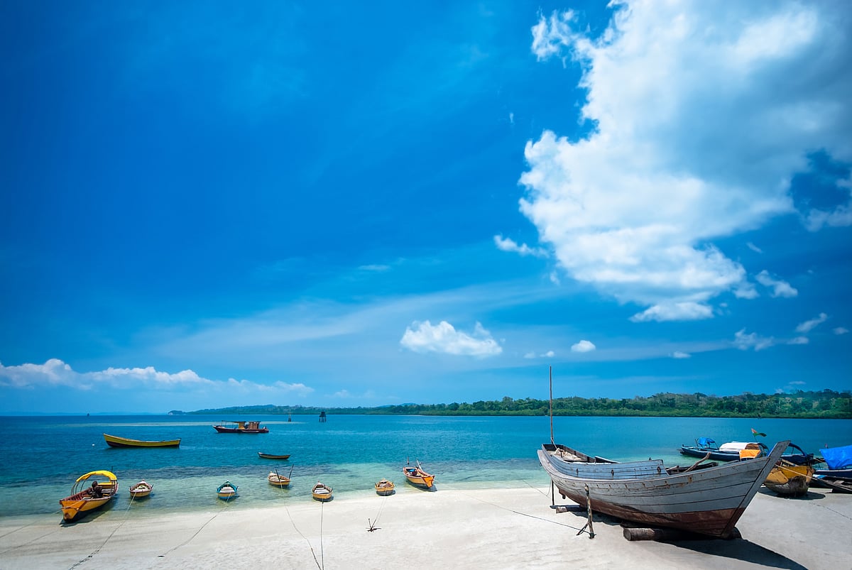 Shutterstock : Boats at Andaman Nicobar