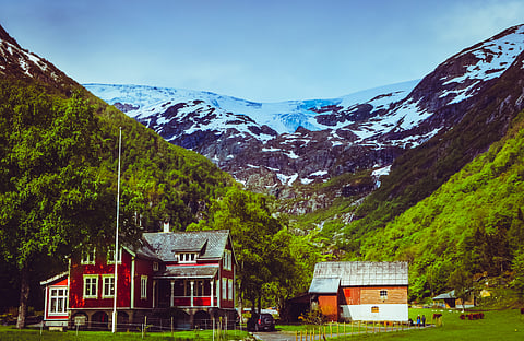 Buerbreen Glacier