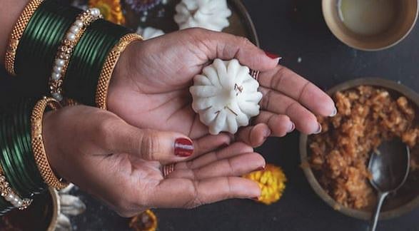 Depositphotos : Modak in making