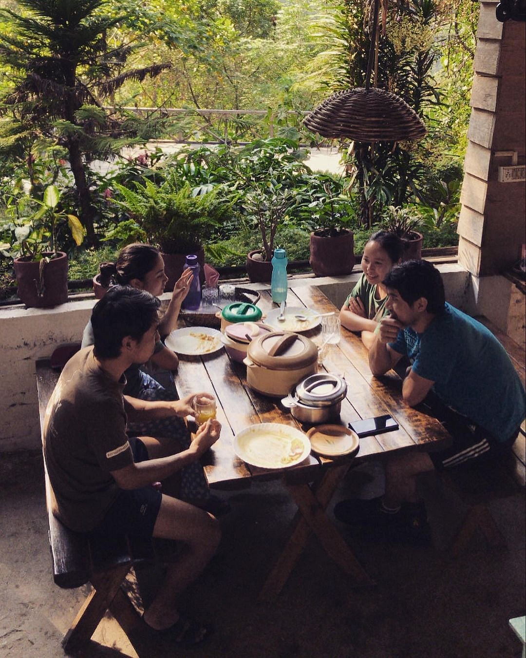 Enjoy food made with locally sourced farm ingredients 