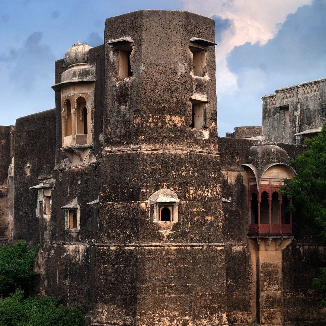 Dhikola Fort