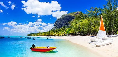 Shutterstock : Mauritius is an Indian Ocean island nation known for its beaches, lagoons and reefs