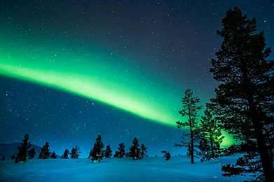Shutterstock : The northern lights