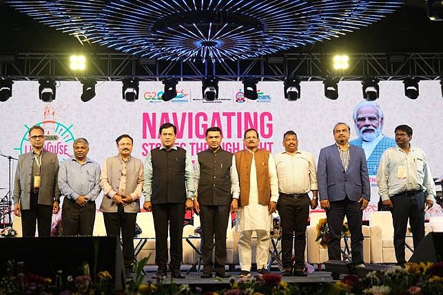 Union Minister  Sarbananda Sonowal, Goa CM Pramod Sawant and other leaders at the launch of lighthouse festival in Fort Aguada