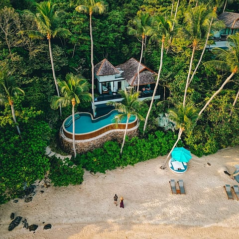 The Beach Villa with pool and a direct access to the pristine beach