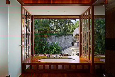 An ocean villa with bathtub