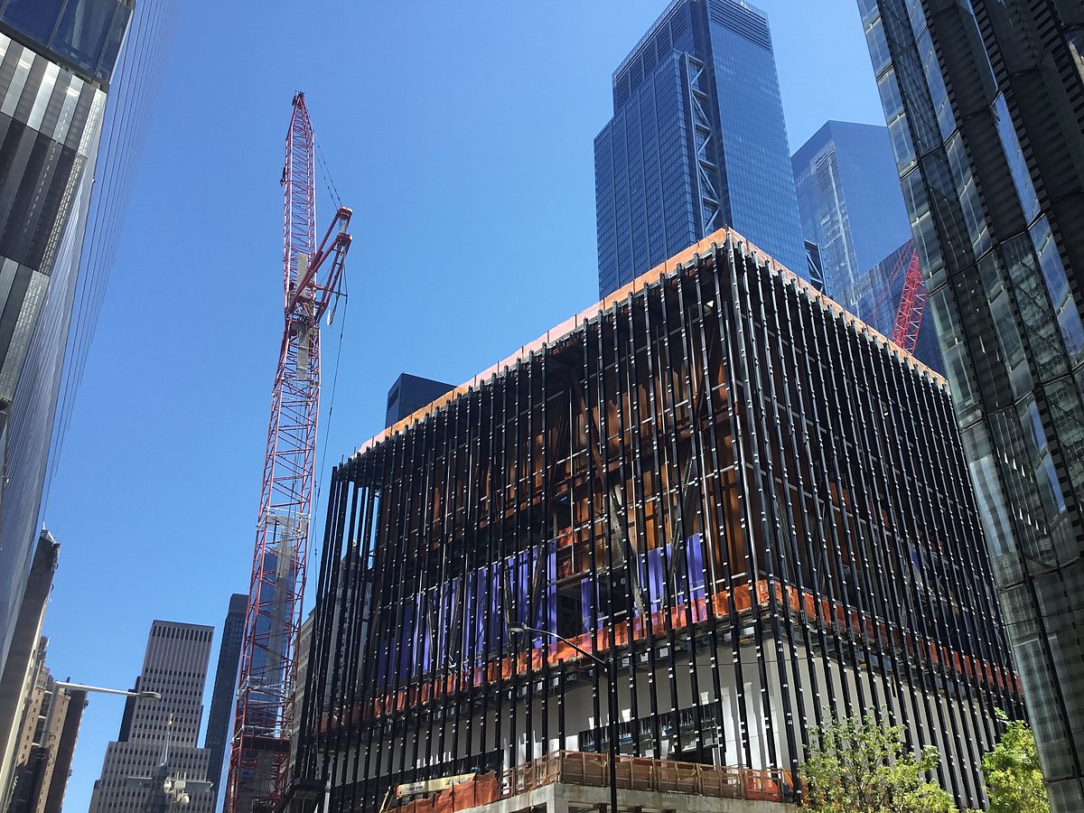 Wikimedia Commons : Perelman Performing Arts Center