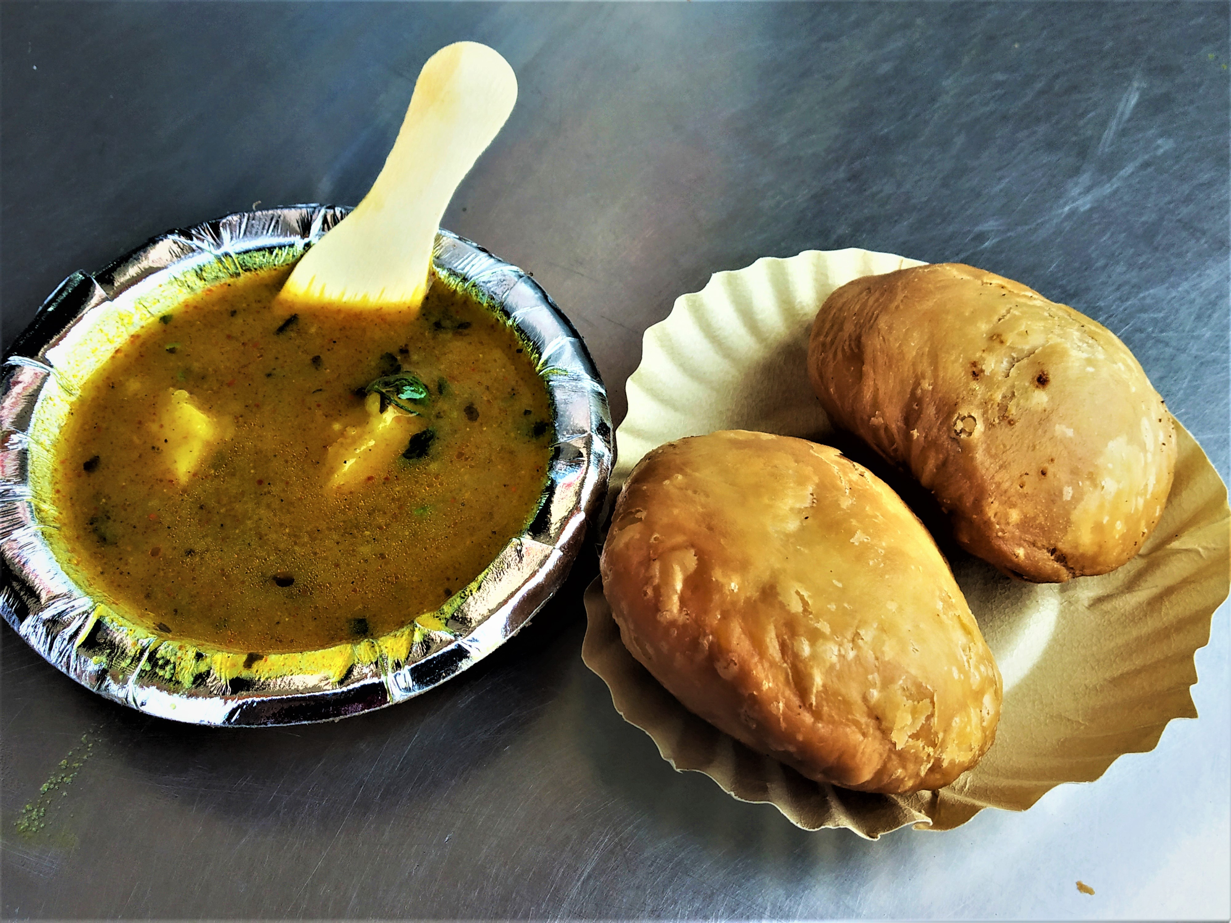 Khasta with dum aaloo