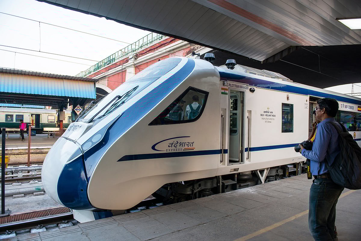 Shutterstock : Vande Bharat