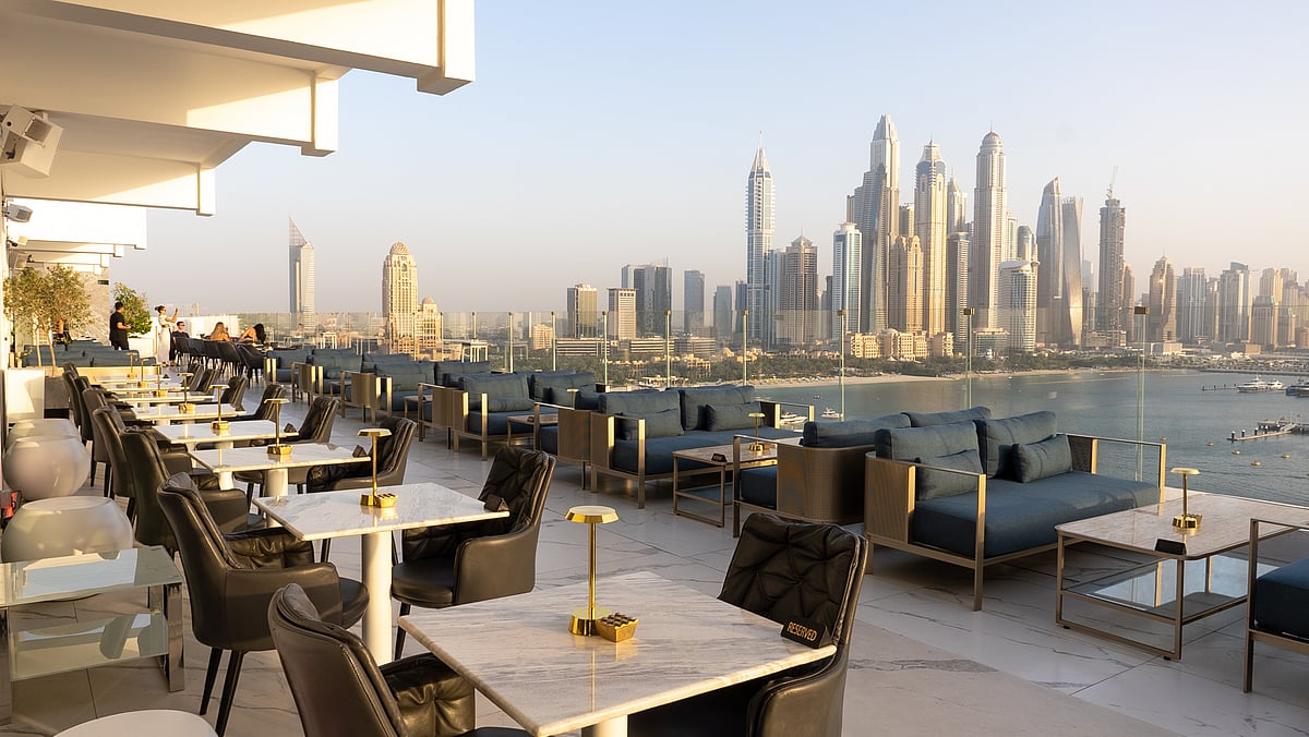 Penthouse Rooftop Lounge