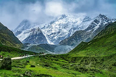 Shutterstock : Uttarakhand draws all kinds of travellers with its natural beauty