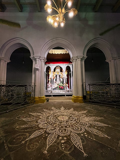 The thakur dalan at the bonedi bari