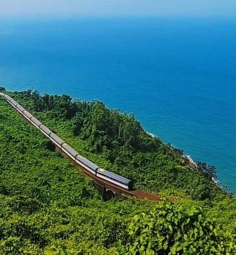 Hai Van Pass