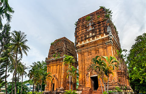 Thap Doi Twin Towers