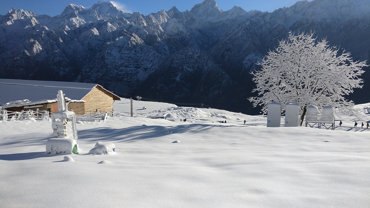 Auli turns into a snowy wonderland during winter