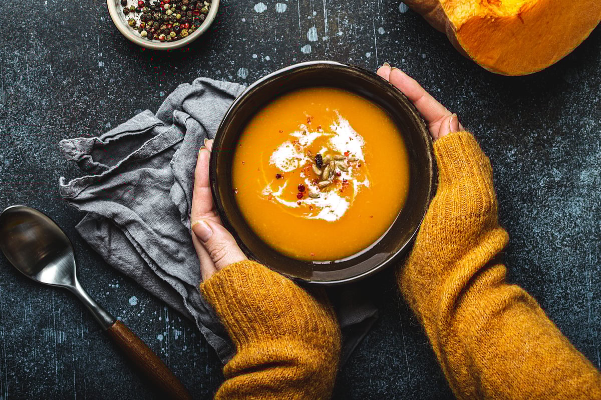 Shutterstock : Winter calls for a big bowl of soup