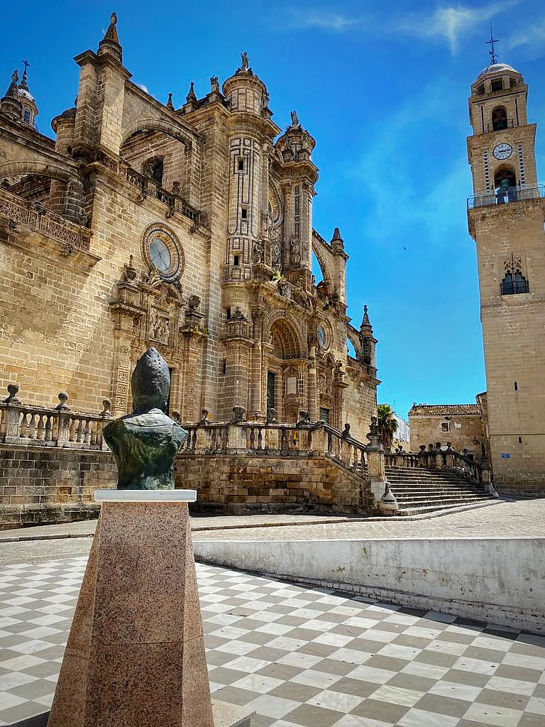 Catedral de Jerez de la Frontera combines Gothic, Baroque, and Neoclassical styles