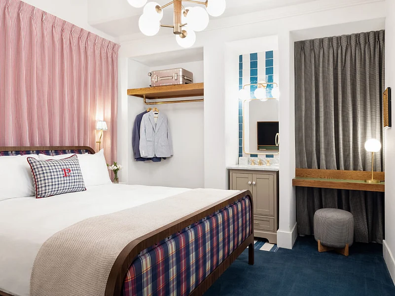 A glimpse of Palihotel, San Diego