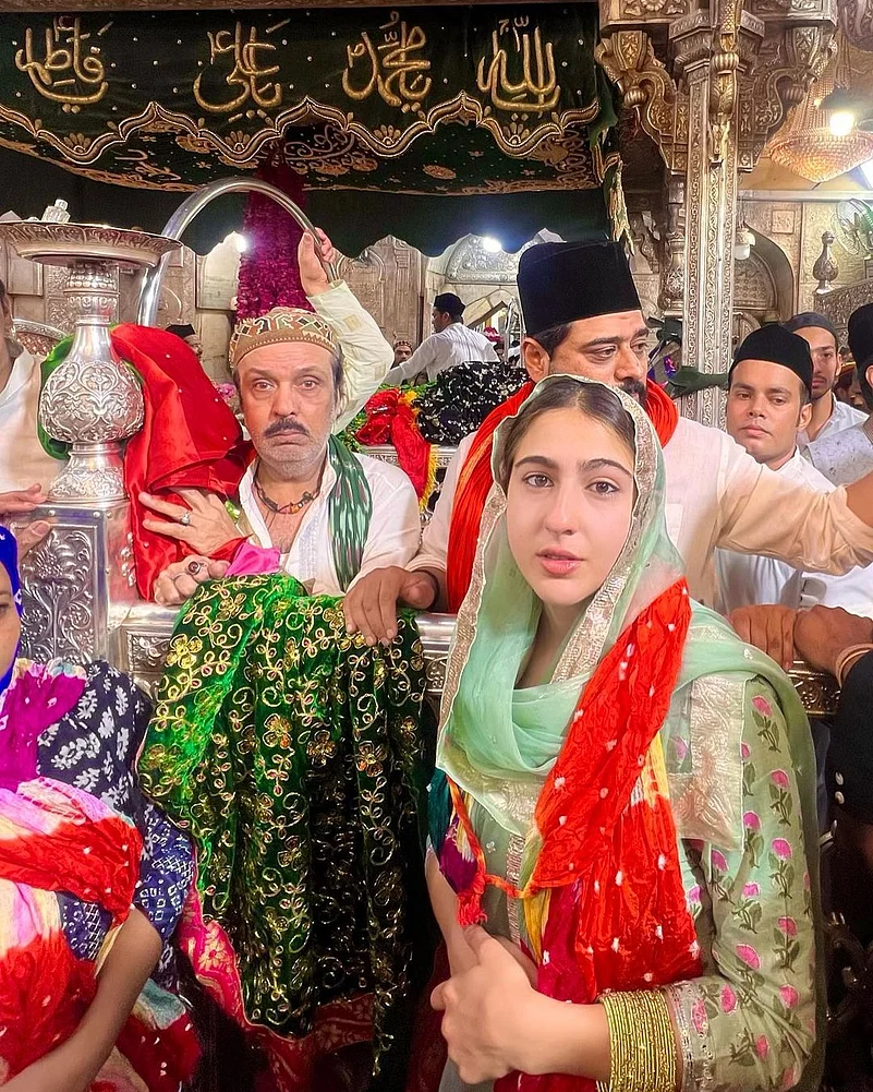 Sara Ali Khan at Ajmer Sharif Dargah in Rajasthan
