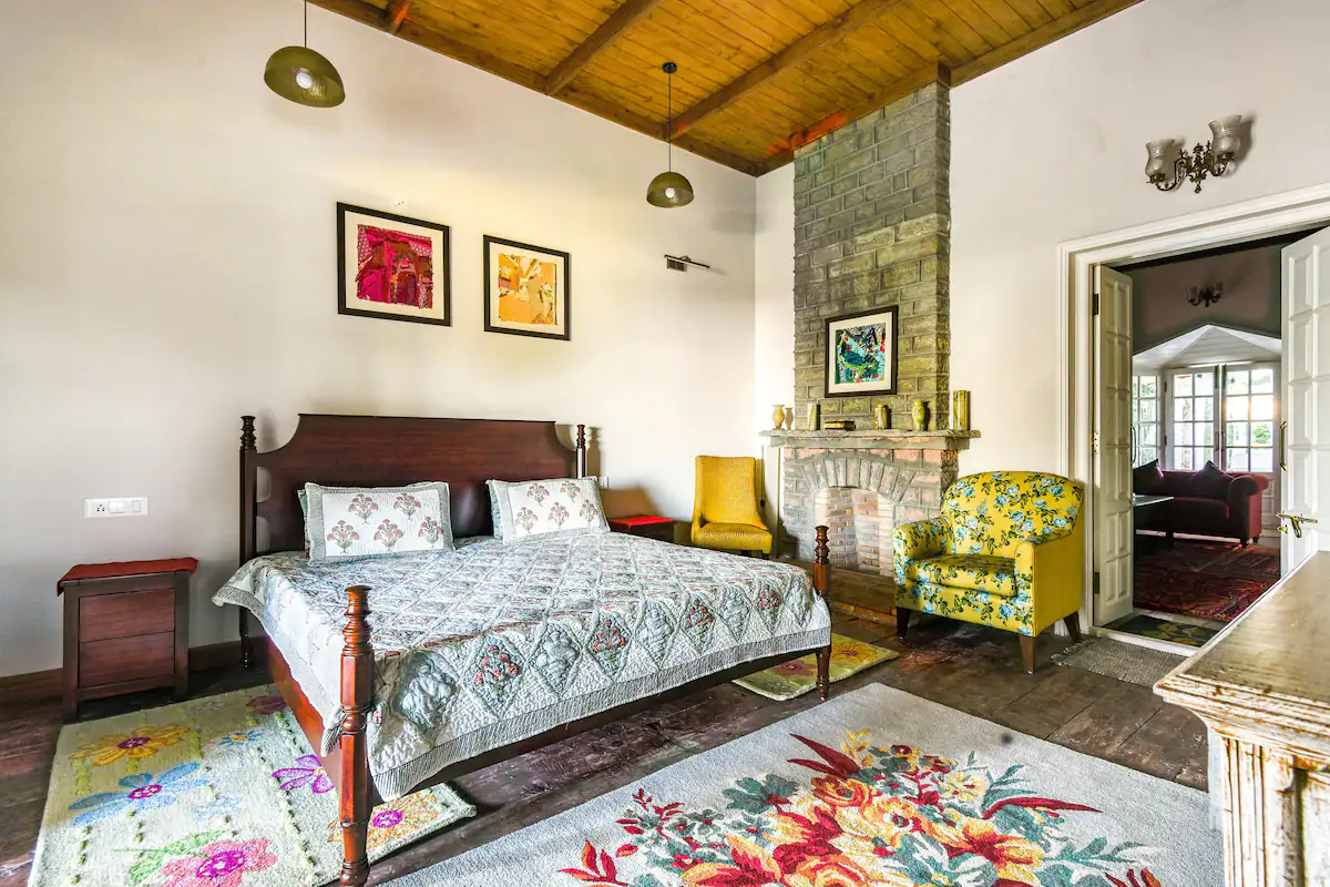 A cosy bedroom in Elise Ville