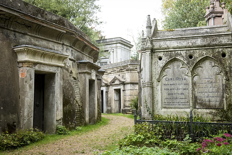 Approximately 170,000 people are buried in Highgate Cemetery