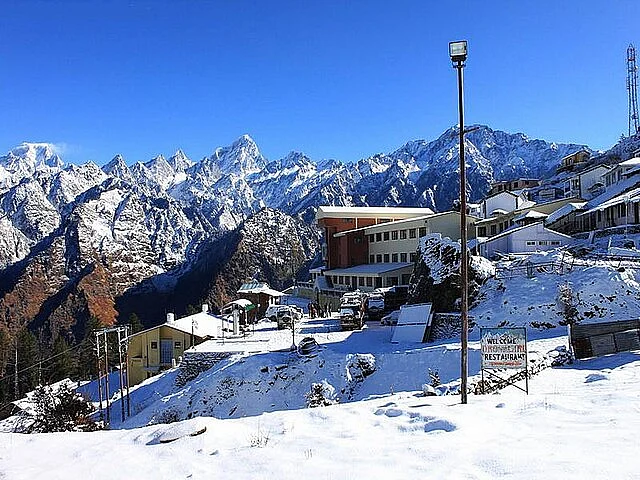 Auli in October