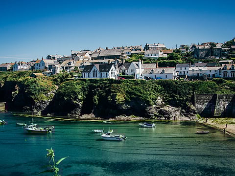 Sunny harbour at Port Isaac, Cornwall