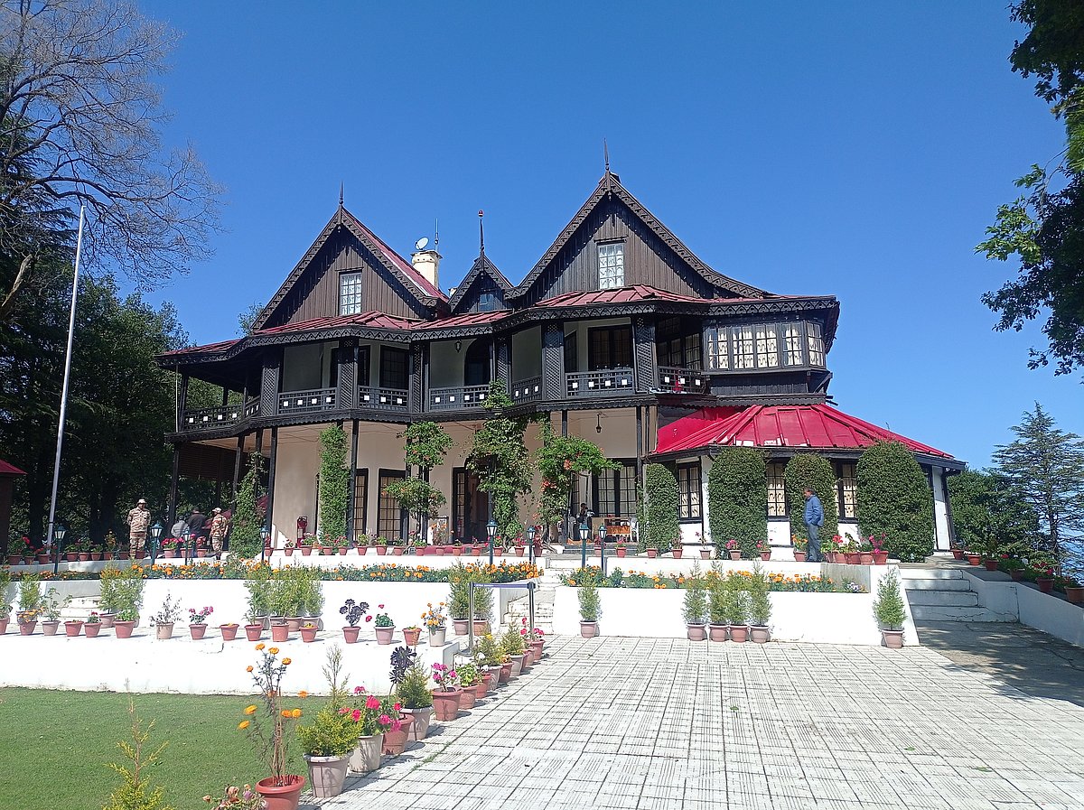 Neha Kirpal : Rashtrapati Niwas, Mashobra