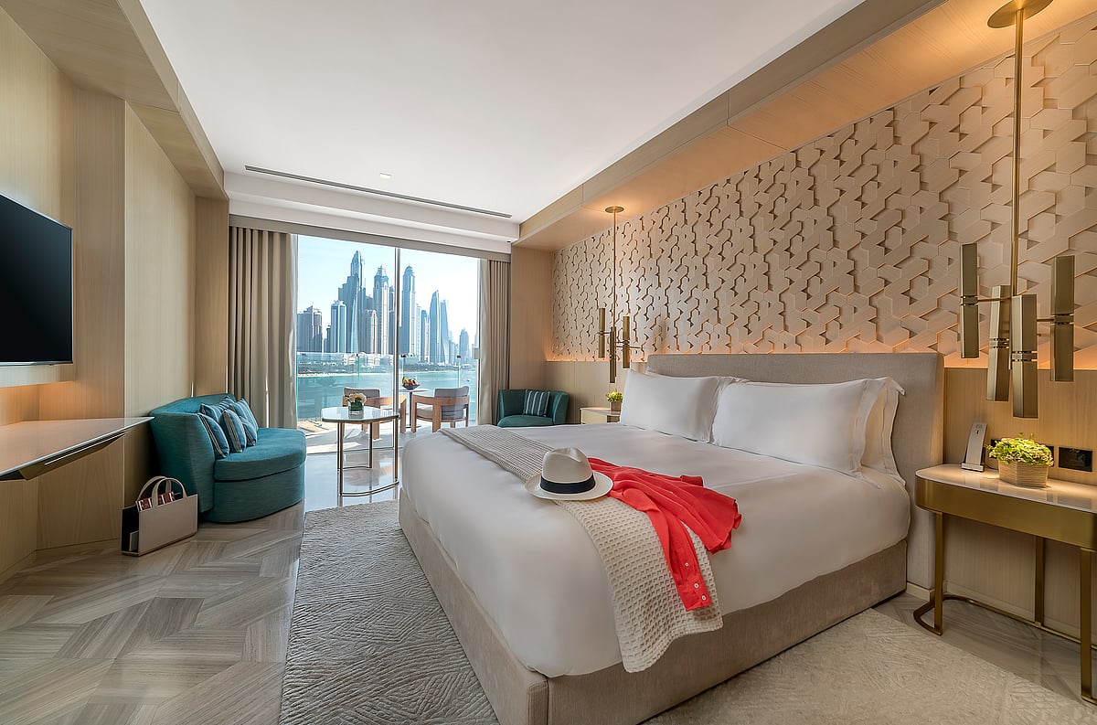 Luxe Sea View room