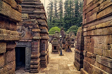 Shutterstock.com : Jageshwar Temples