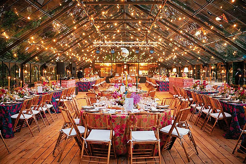 Sourcing materials locally add more character to the wedding decor