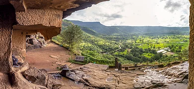 Shutterstock : Panoramic view from the Bhaja Caves in Lonavala, Maharashtra