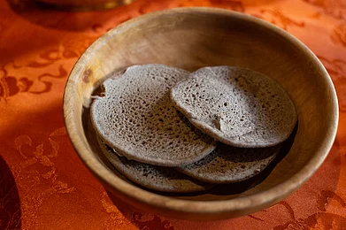 Shutterstock : Bhutanese pan cake