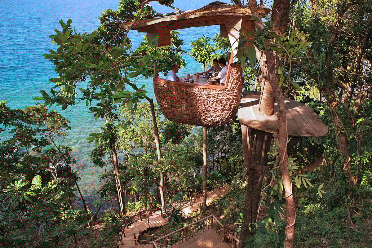 Soneva : Treepod dining at Soneva Kiri