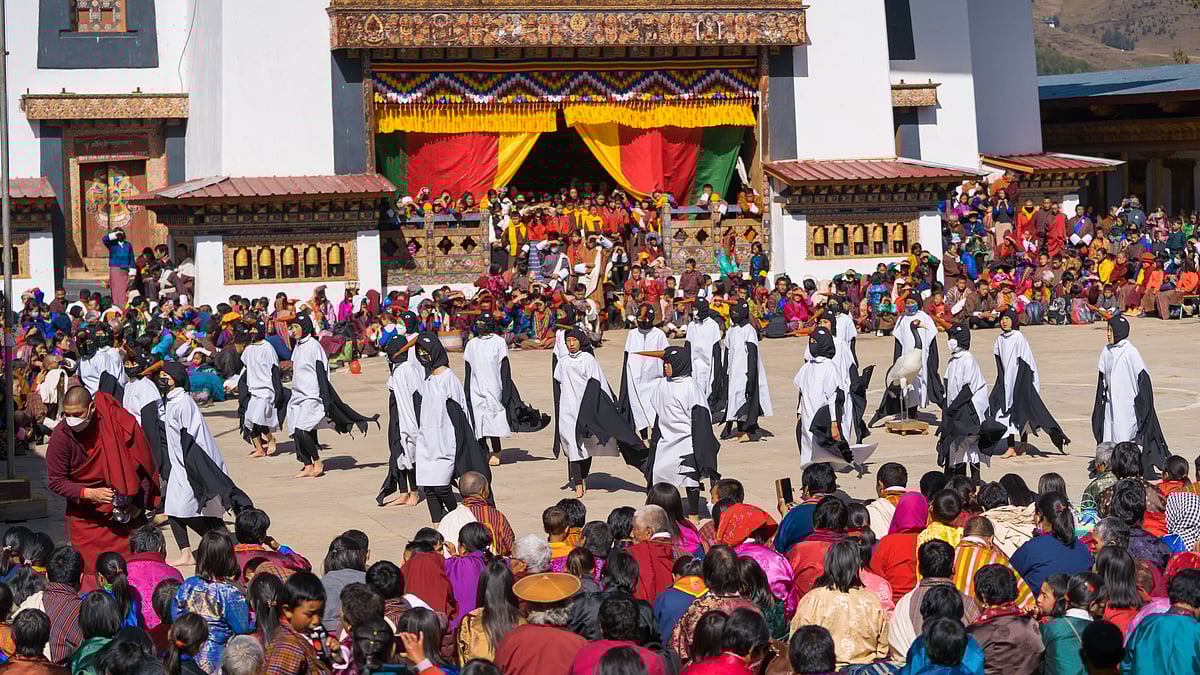 Dancers at the Black-Necked Crane Festival