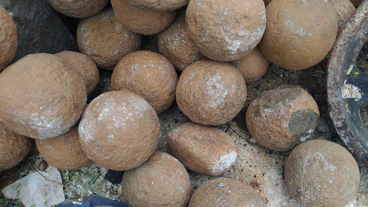 Cannonballs found in Bekal Fort