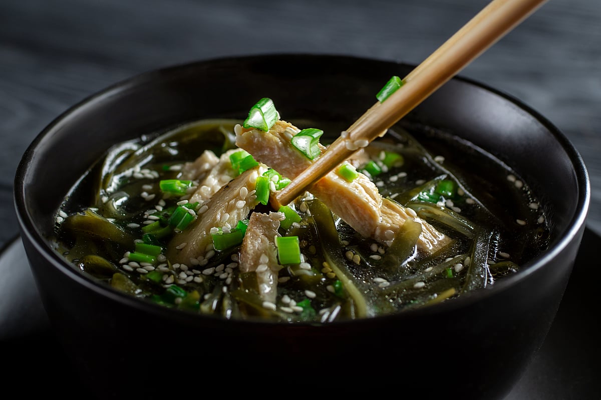 Seaweed soup
