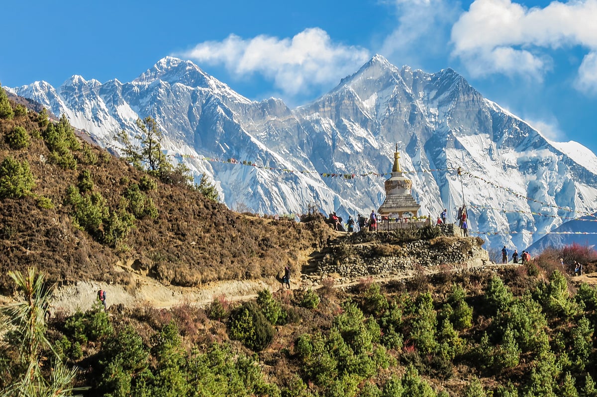 Unsplash : Stupa, Namche Bazar, Nepal