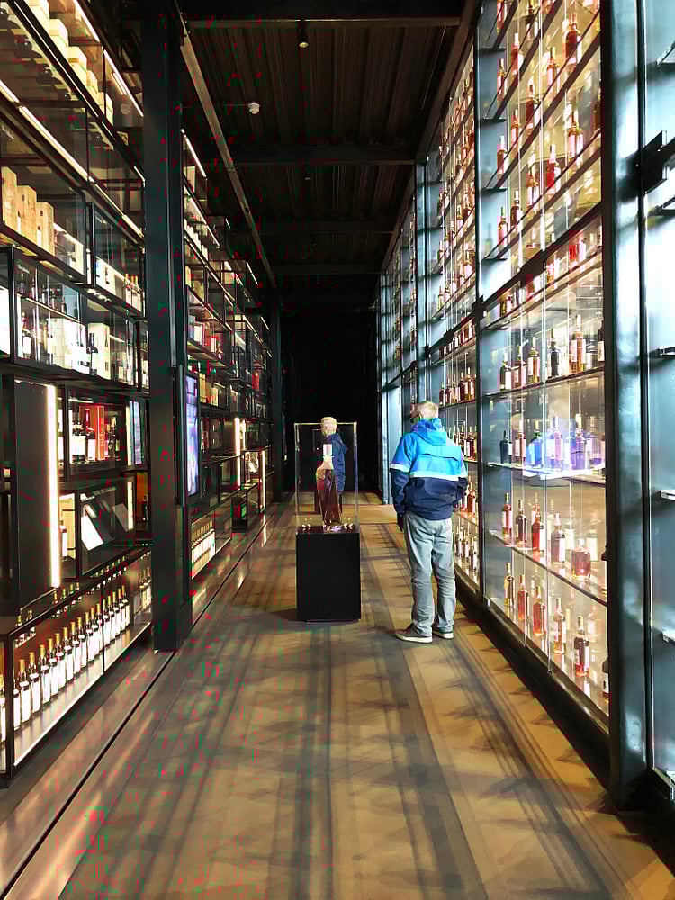 Visitors to the new Macallan Distillery and Visitor Experience in Speyside