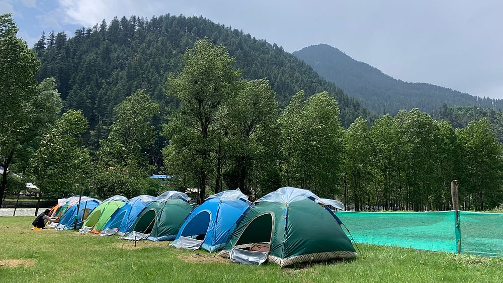 Camping out in Keran