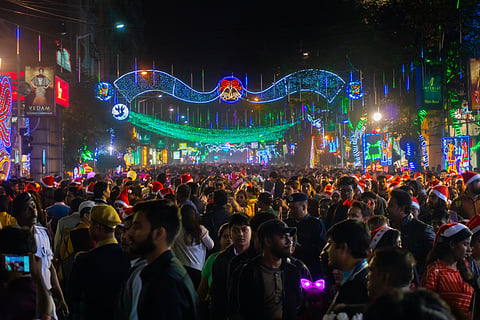 People congregate on Park Street for Christmas in Kolkata