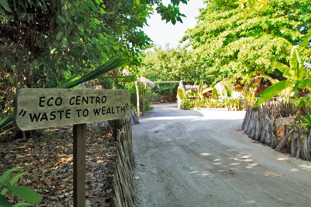 Way to the Eco Centro at Soneva Fushi