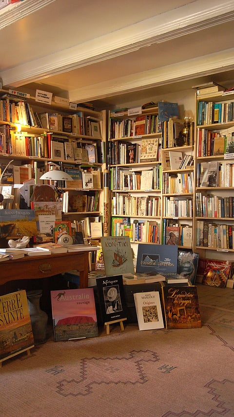 Bookstore in Saint-Pierre-de-Clages