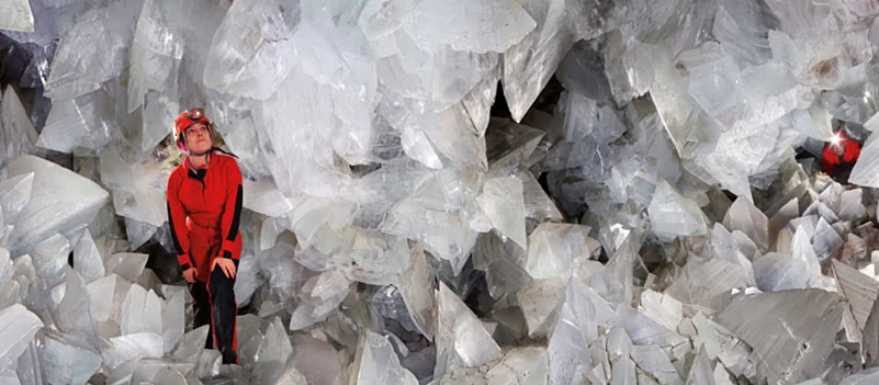 Gypsum crystals of the Giant Geode of Pulpi