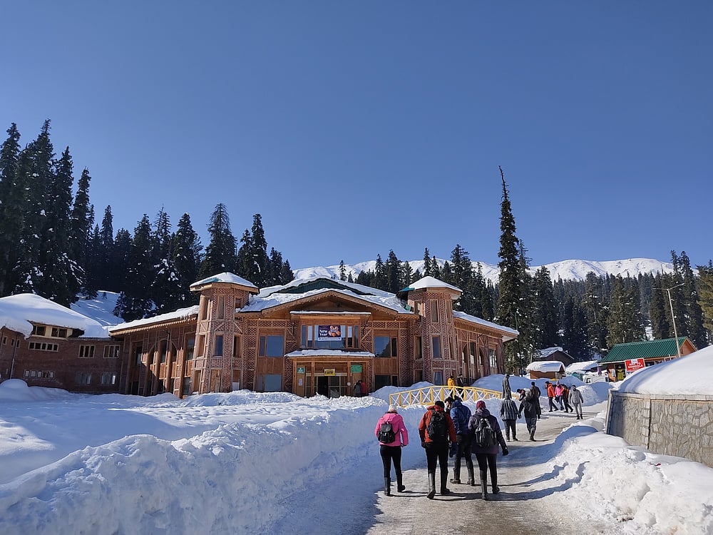 Gandola ride point, Gulmarg