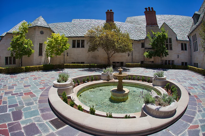Beverly Hills Gatehouse Greystone Mansion