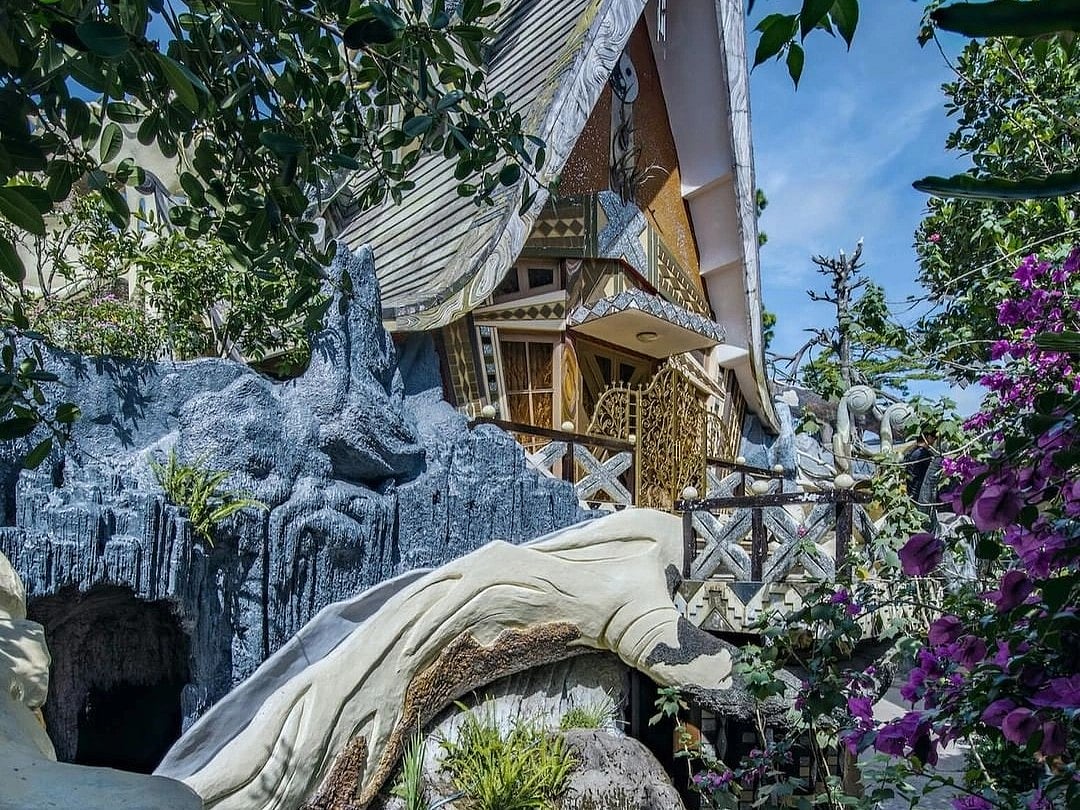 Hang Nga Guesthouse