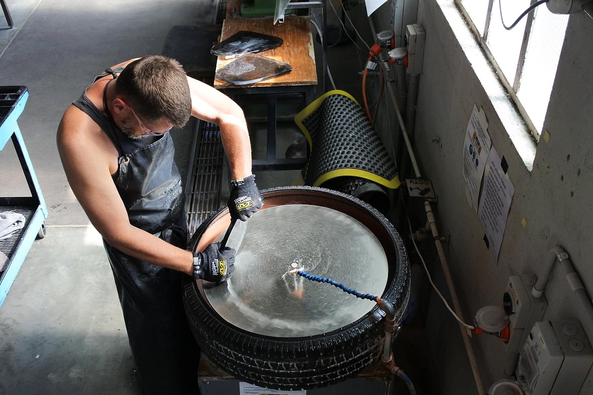 Glass artists working at Canberra Glassworks workshop