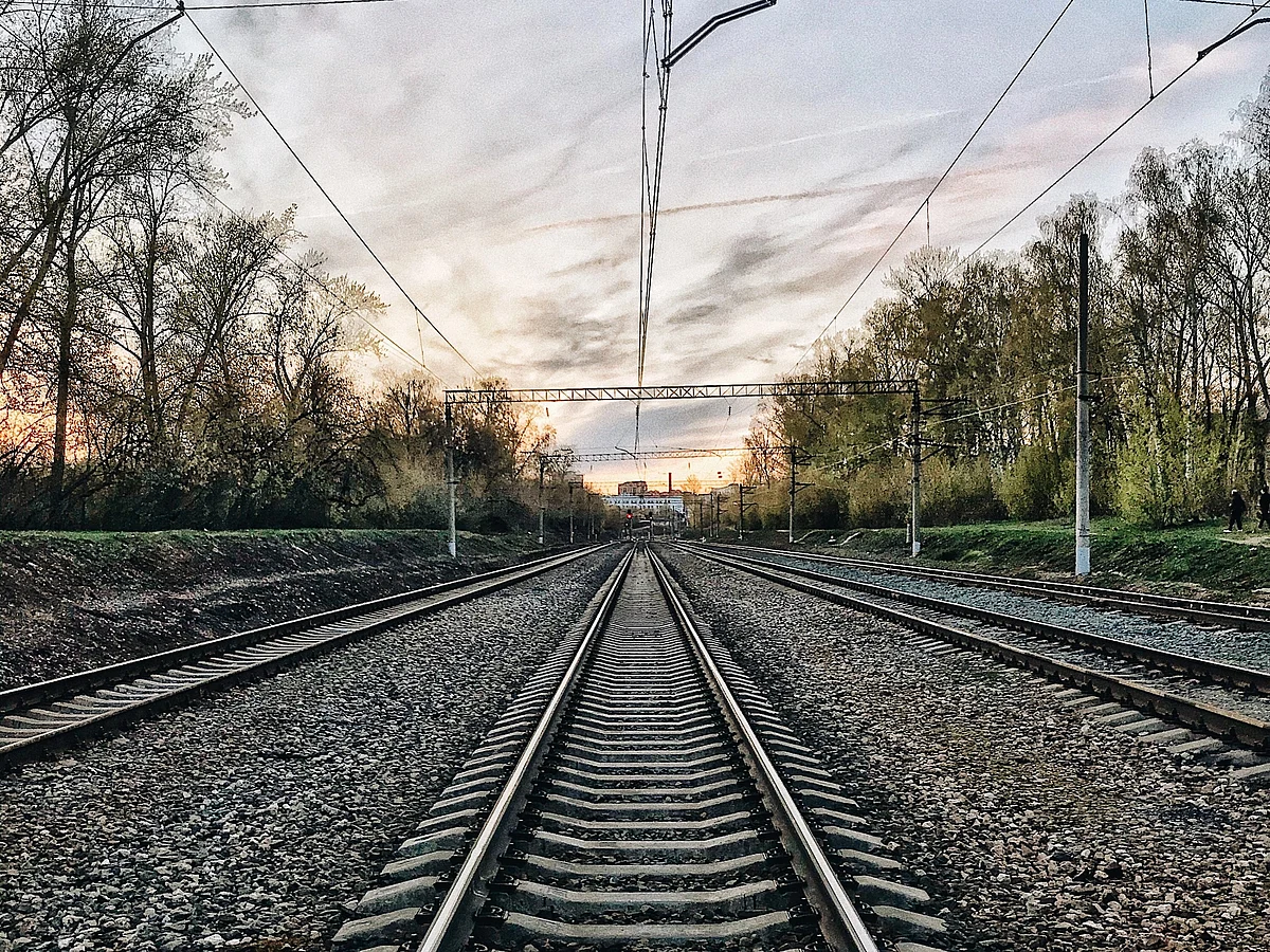 Ruslan Fatihov on Unsplash