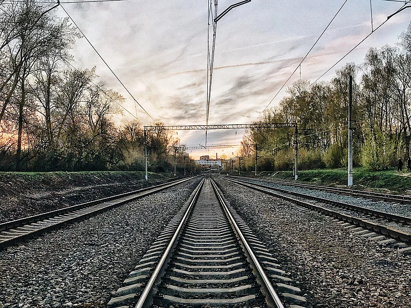 Ruslan Fatihov on Unsplash